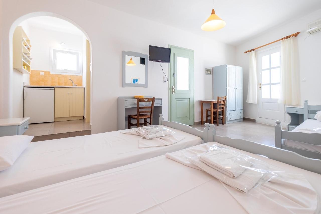 Lorenzo Studios And Suites Paros Naousa Eksteriør billede