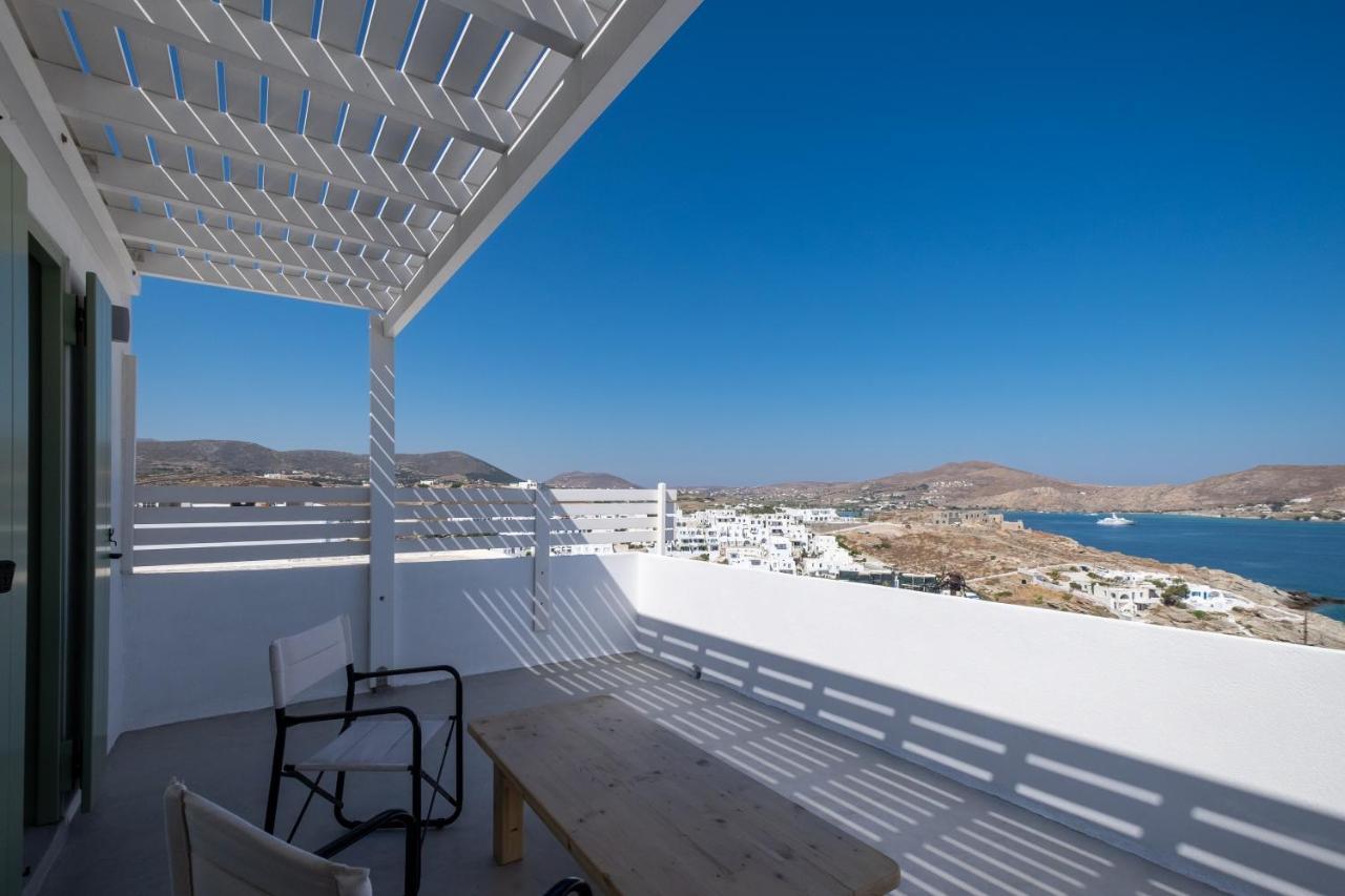 Lorenzo Studios And Suites Paros Naousa Eksteriør billede