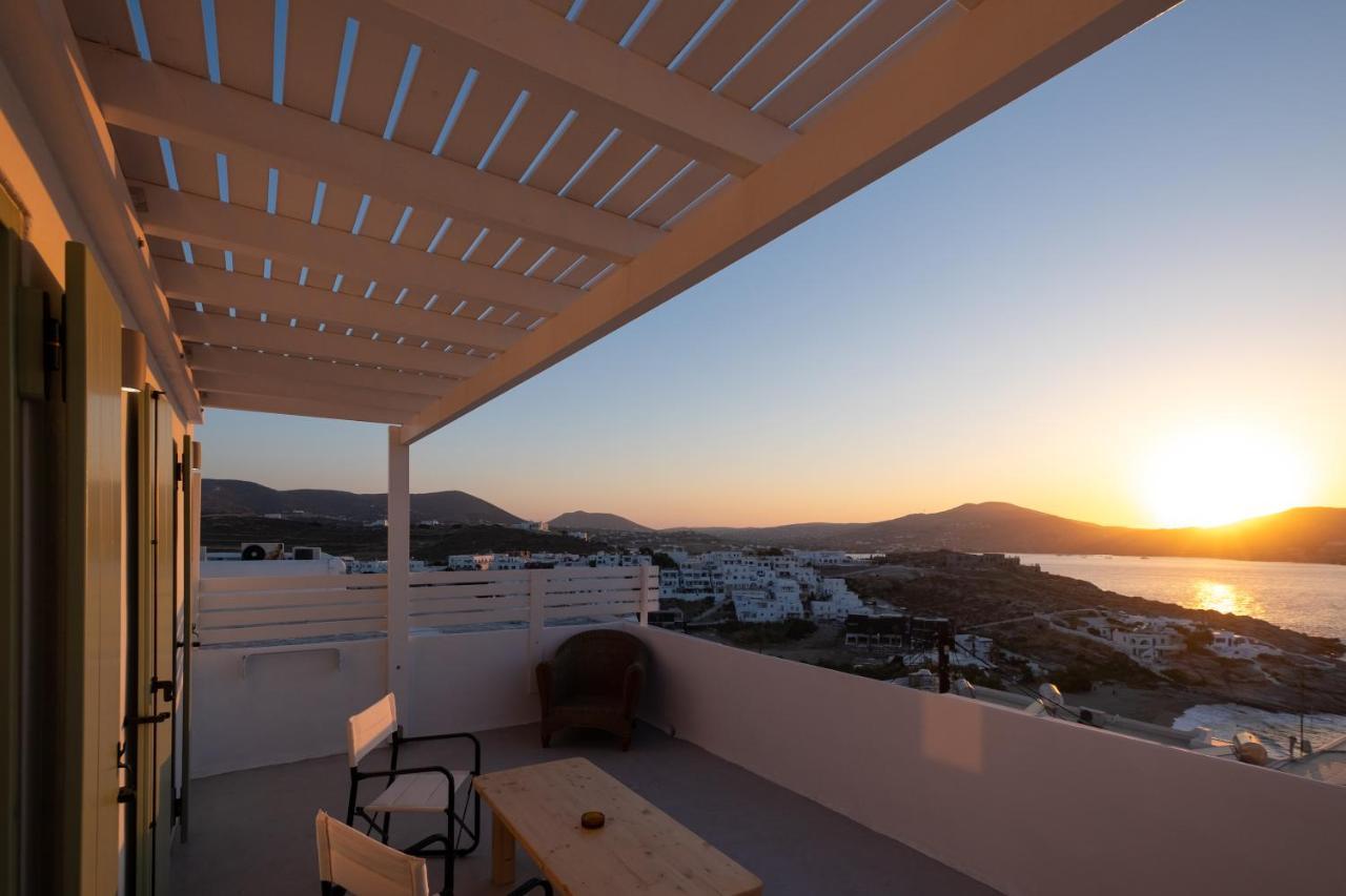 Lorenzo Studios And Suites Paros Naousa Eksteriør billede